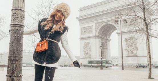 Pia Muehlenbeck odwiedziła Paryż zimą